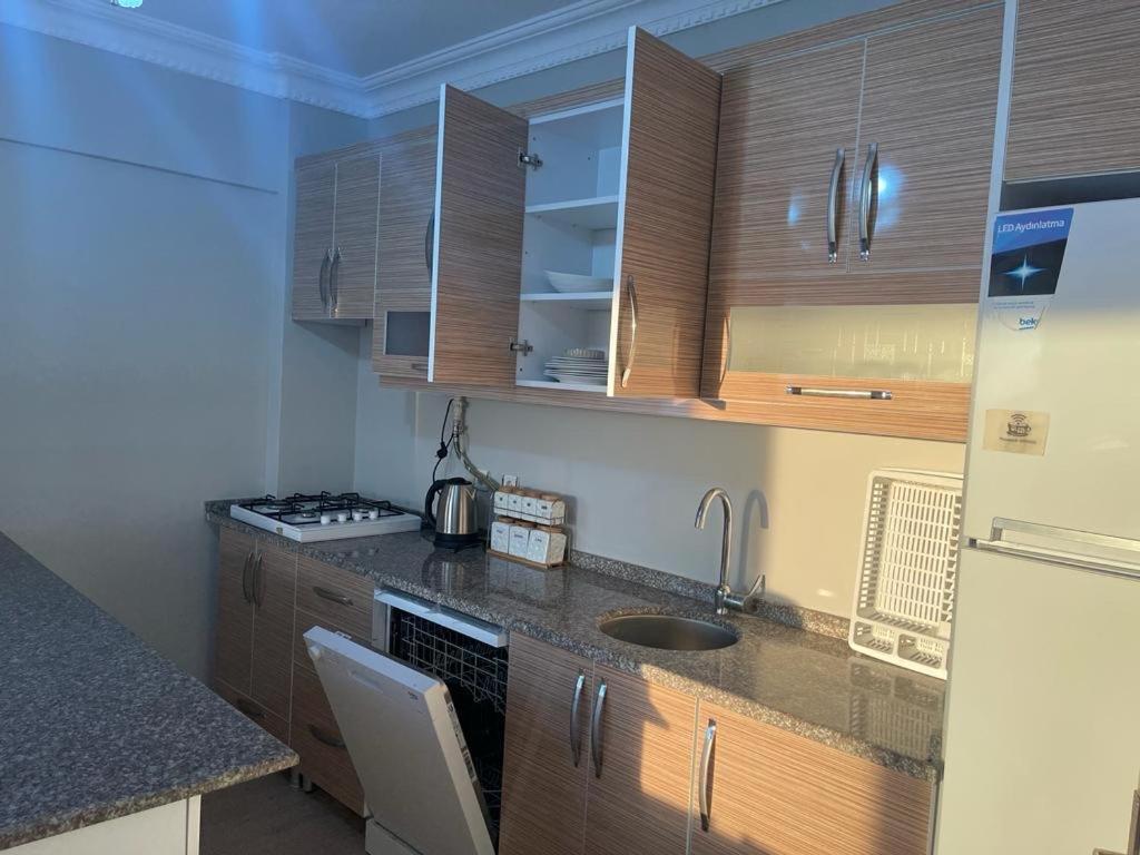 Yalova Apartments Eksteriør bilde